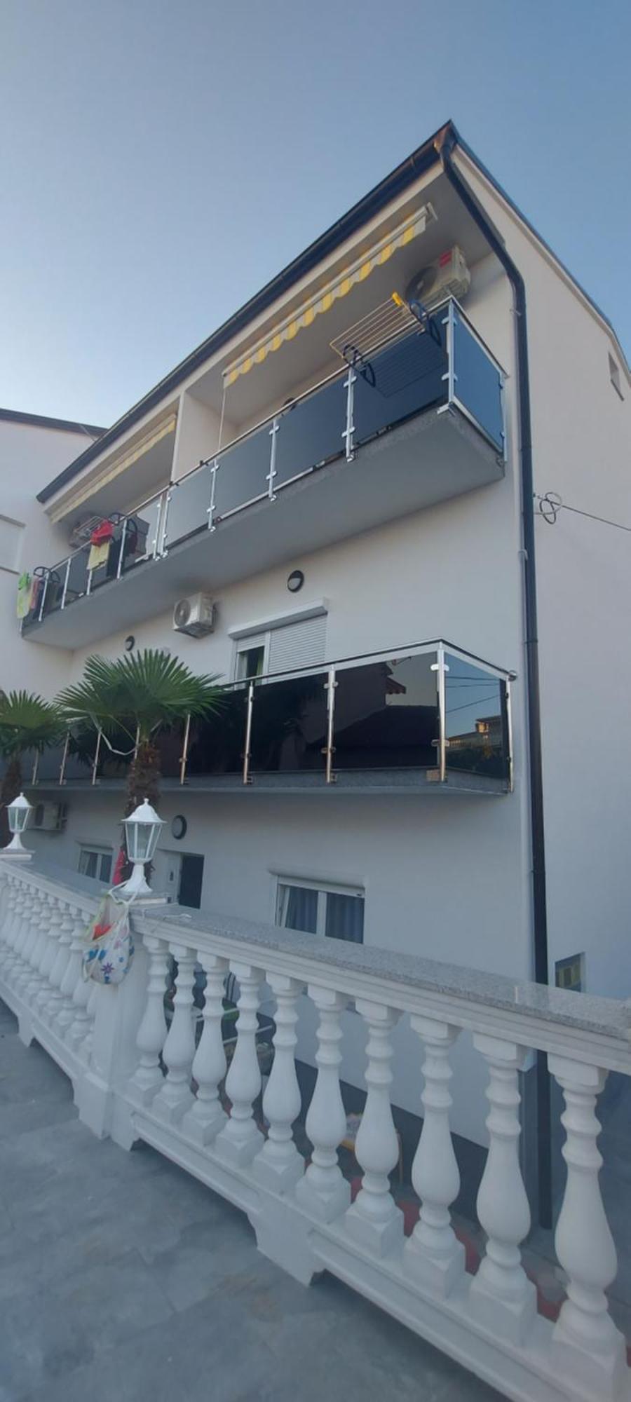 Apartments Ema Crikvenica Esterno foto